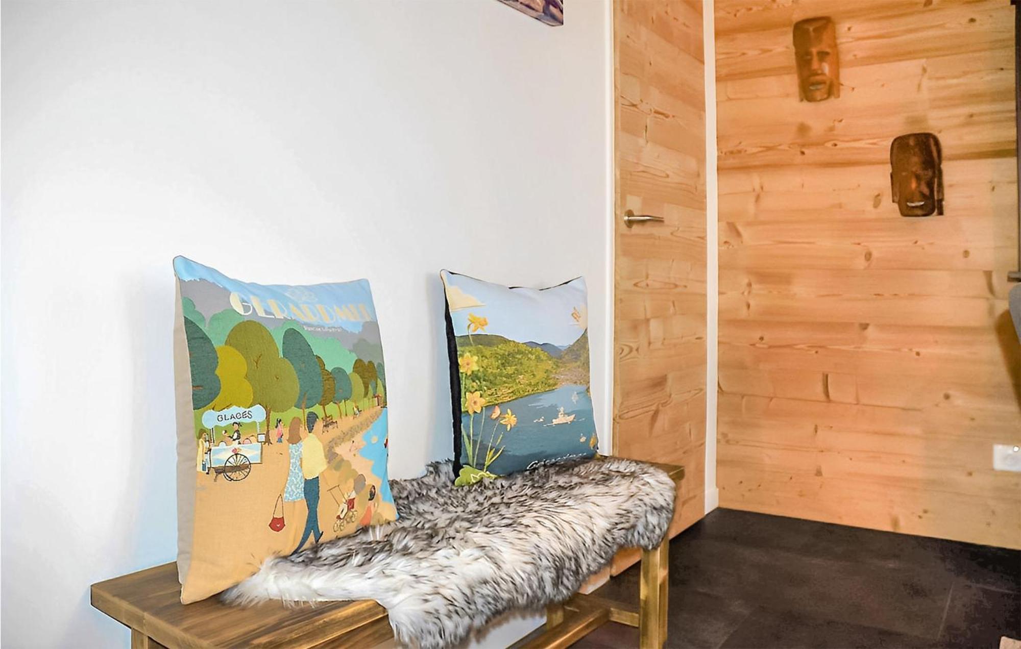 Gorgeous Apartment In Gerardmer With Kitchen Екстериор снимка