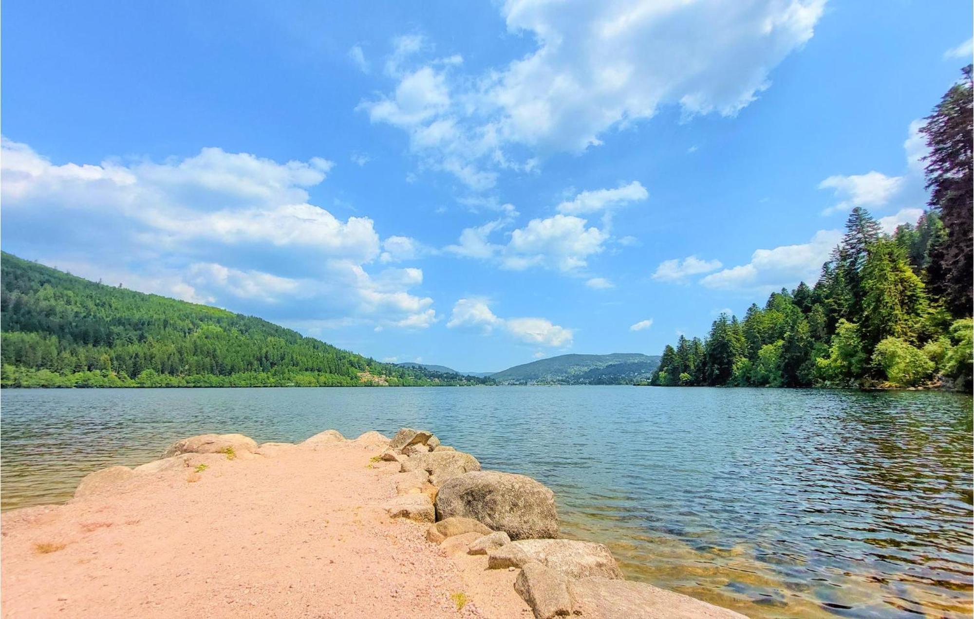 Gorgeous Apartment In Gerardmer With Kitchen Екстериор снимка